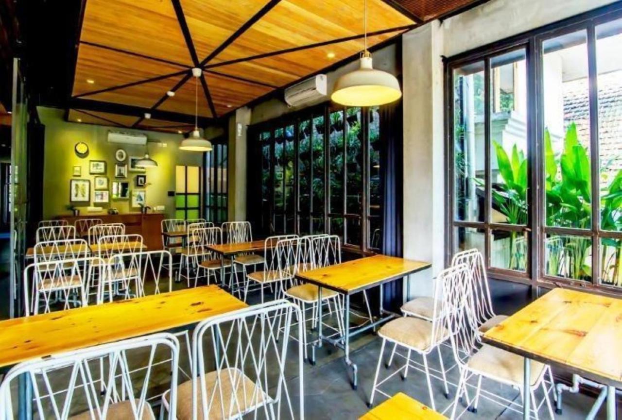 Triple Seven Bed & Breakfast Bandung Dış mekan fotoğraf