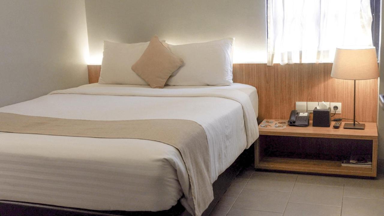 Triple Seven Bed & Breakfast Bandung Dış mekan fotoğraf