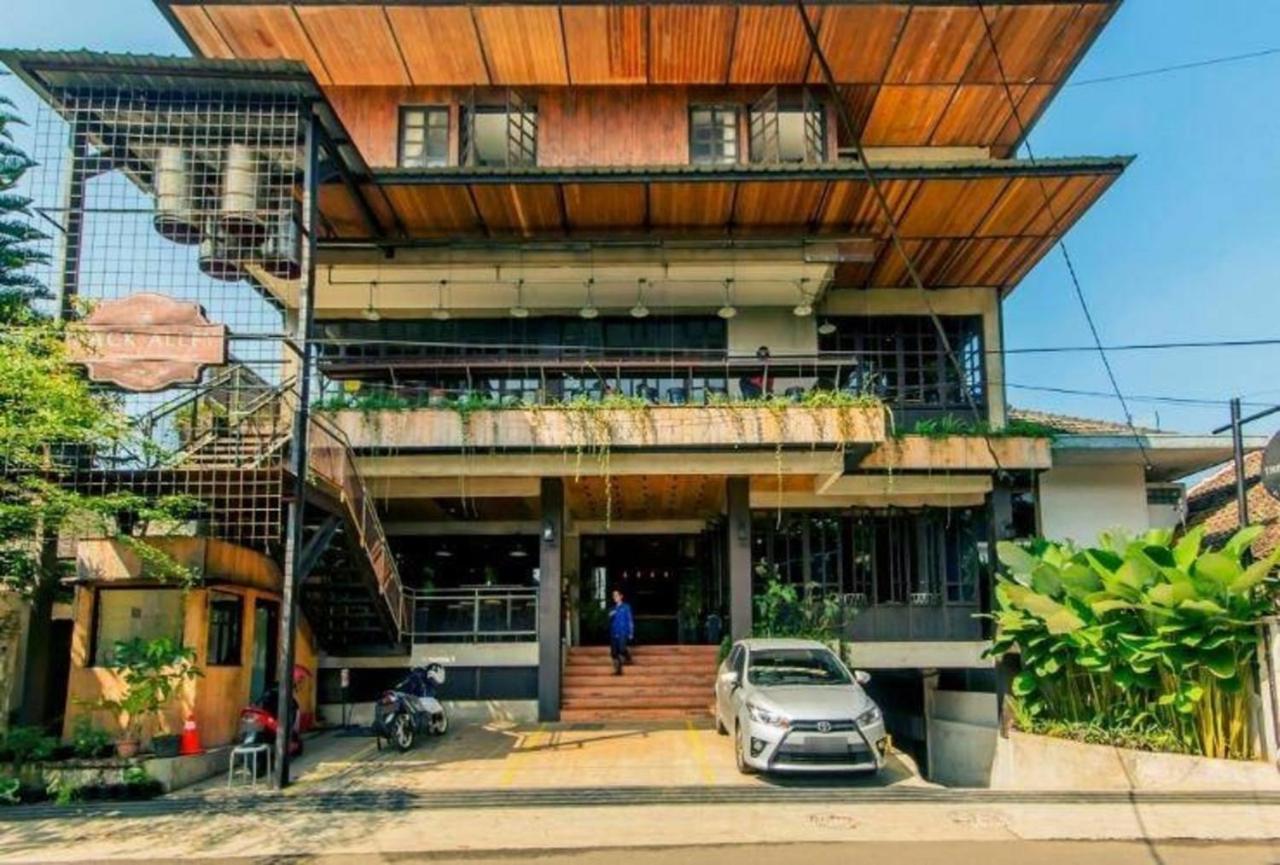 Triple Seven Bed & Breakfast Bandung Dış mekan fotoğraf