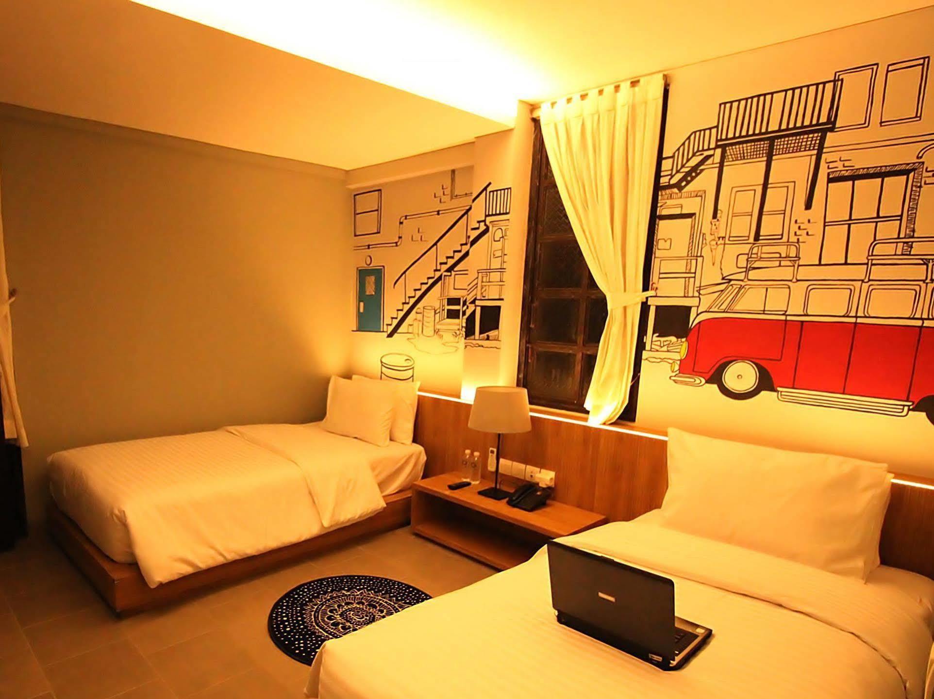 Triple Seven Bed & Breakfast Bandung Dış mekan fotoğraf